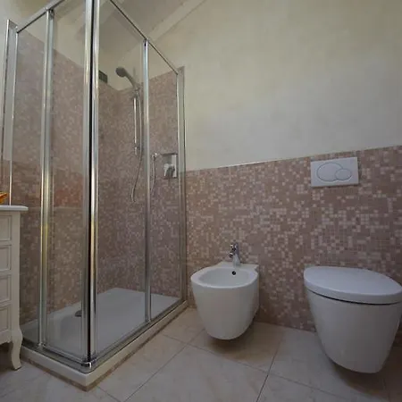 Castel S Apartmán *